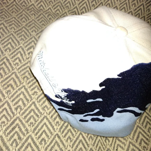 Mitchell & Ness UNC Tar Heels White and Blue Snapback Hat READ* - Picture 8 of 11